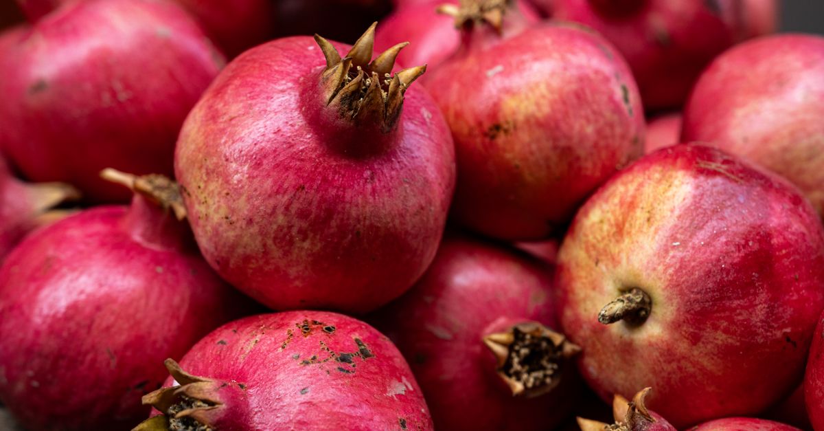 Pomegranate (Bhagwa)